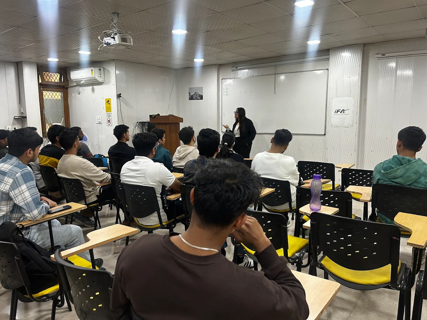 Best IELTS Coaching in Uttam Nagar: Get Your Dream Band Score with SpeaknSkills